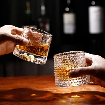 Ustvarjalne Mešalniku Whisky In Pivo Stekleni Pokal Široko Trebuh Viski Kozarec Pitne Cocktail 360 ° Vrtljiv Kozarec Vina Žganje Skodelice